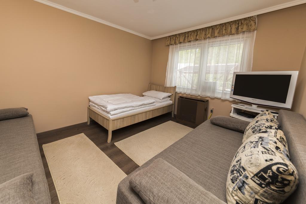 Dolce Vita Apartman Ньїредьгаза Екстер'єр фото