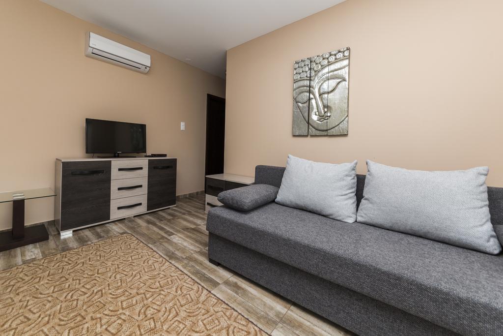 Dolce Vita Apartman Ньїредьгаза Екстер'єр фото