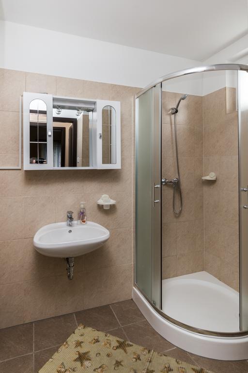 Dolce Vita Apartman Ньїредьгаза Екстер'єр фото